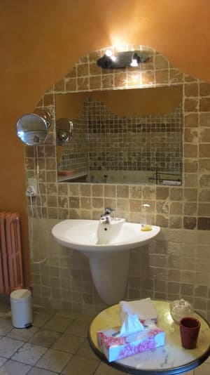 thumbnail: Bathroom