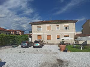 thumbnail: General view