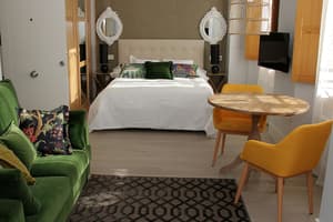 thumbnail: Room
