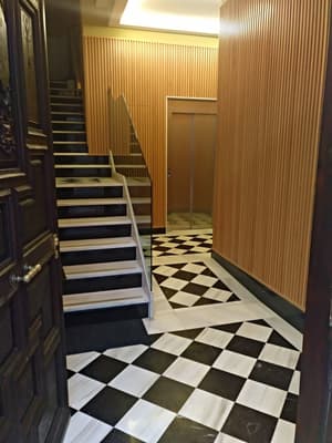 thumbnail: Interior entrance