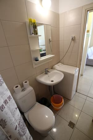 thumbnail: Bathroom