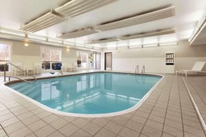 thumbnail: Pool