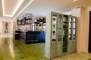 thumbnail: Interior
