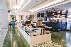 thumbnail: Restaurant