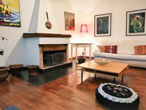 thumbnail: Living area