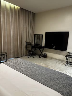 thumbnail: Room