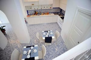 thumbnail: Breakfast area