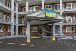thumbnail: Exterior