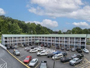 thumbnail: Exterior