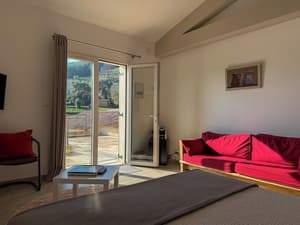 thumbnail: Terrace/patio