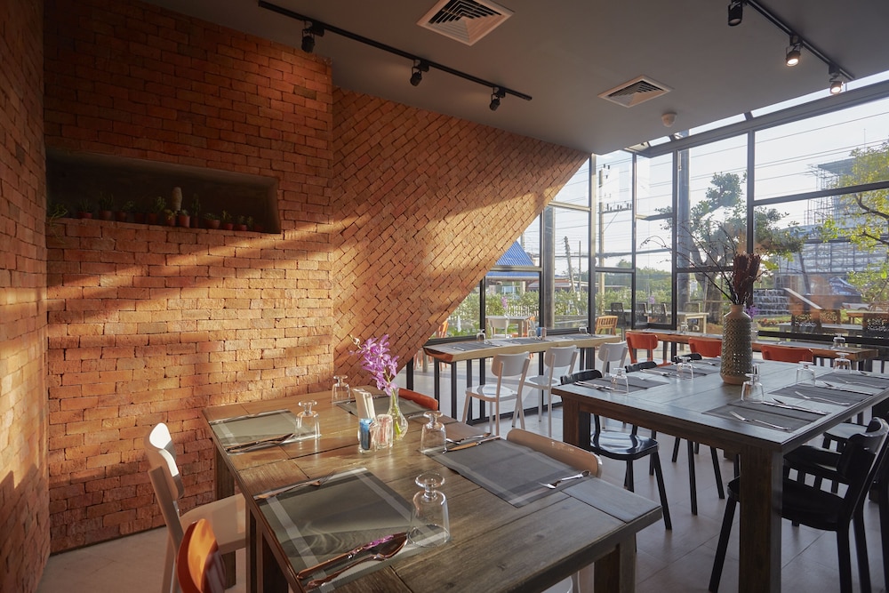 Restaurant-cafeteria