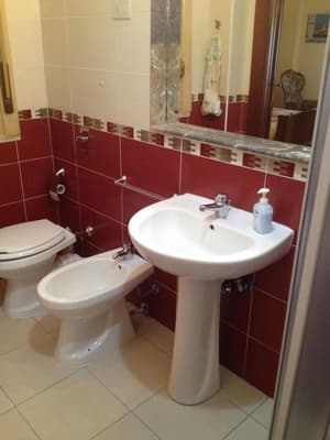 thumbnail: Bathroom