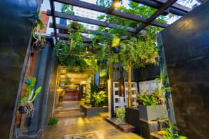 thumbnail: Interior entrance