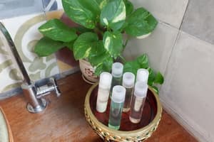 thumbnail: Bathroom amenities
