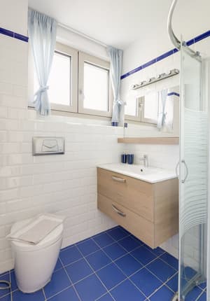 thumbnail: Bathroom