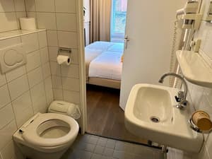 thumbnail: Bathroom