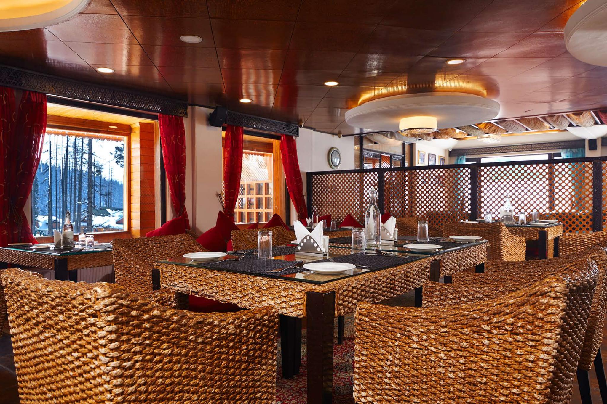 Restaurant-cafeteria