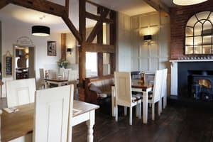 thumbnail: Interior