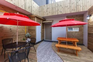 thumbnail: Terrace/patio