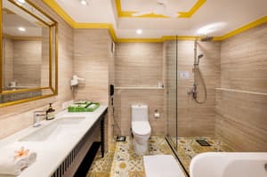 thumbnail: Bathroom