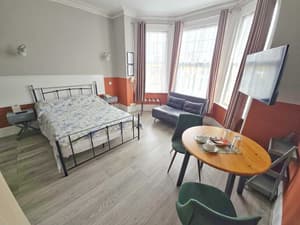 thumbnail: Room