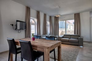 thumbnail: In-room dining