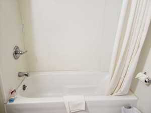 thumbnail: Bathroom shower