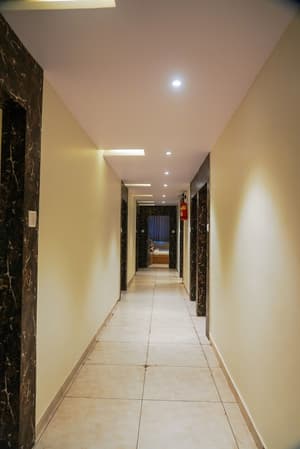 thumbnail: Hallway