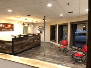 thumbnail: Lobby sitting area