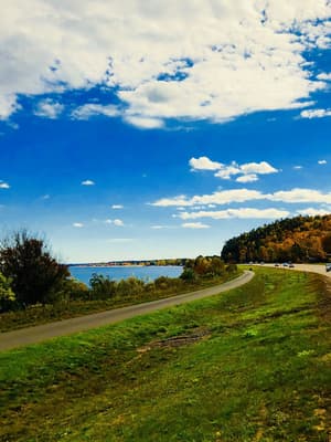 thumbnail: Bicycling