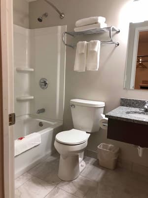 thumbnail: Bathroom