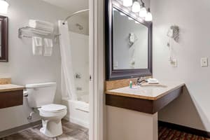 thumbnail: Bathroom