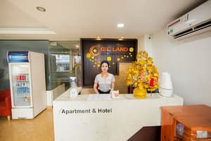 thumbnail: Reception