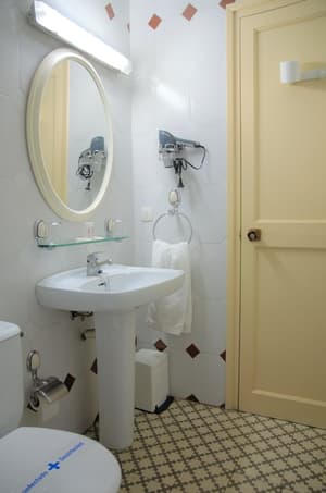 thumbnail: Bathroom