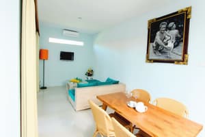 thumbnail: Living area