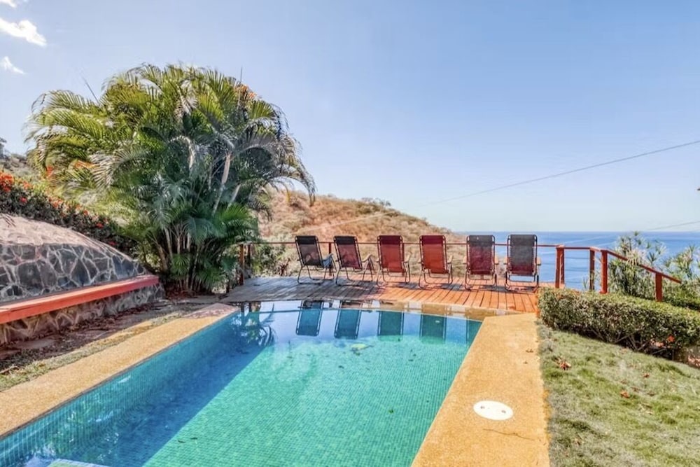Private pool