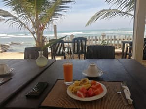 thumbnail: Breakfast area