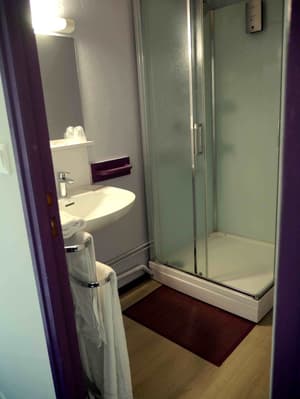 thumbnail: Bathroom shower