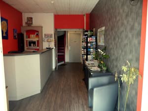 thumbnail: Reception