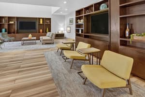 thumbnail: Lobby sitting area