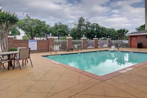 thumbnail: Outdoor pool
