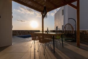 thumbnail: Terrace/patio