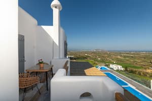 thumbnail: Balcony view