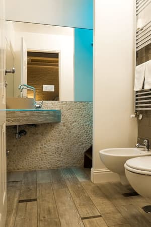 thumbnail: Bathroom