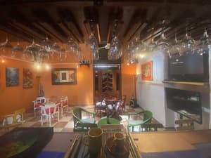 thumbnail: Restaurant