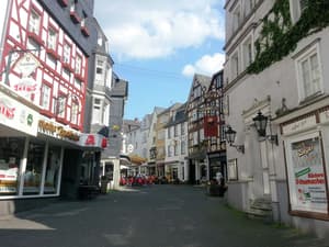 thumbnail: Exterior