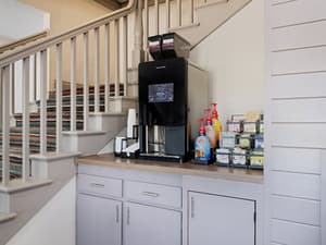 thumbnail: Interior