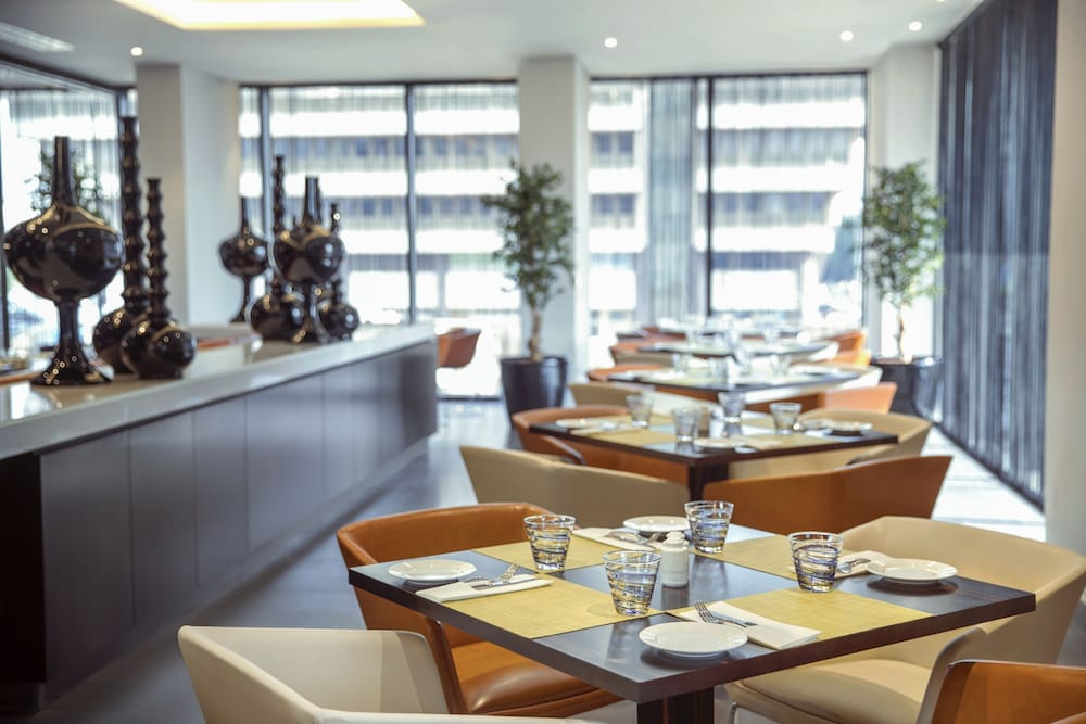 Restaurant-cafeteria