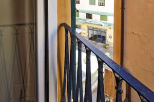 thumbnail: Balcony