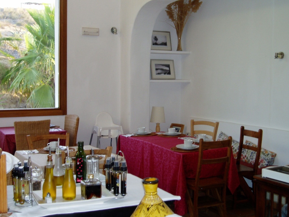 Restaurant-cafeteria